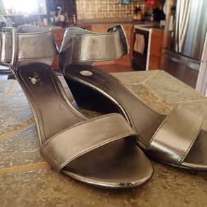 Nine West sandals, Broze color, sz 10.